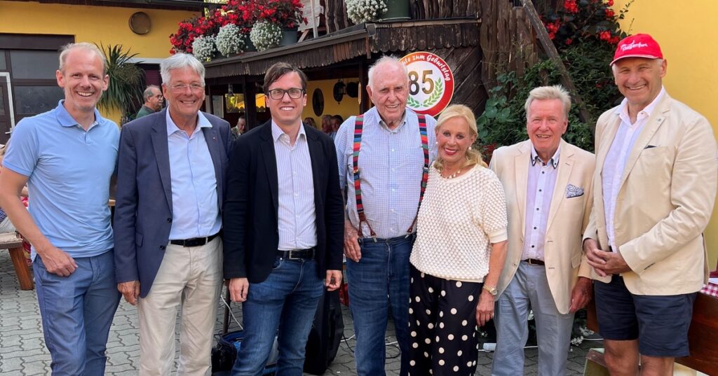 SP&Ouml; K&auml;rnten gratuliert Ing. G&uuml;nter Pfeistlinger zum 85. Geburtstag und &uuml;berreicht h&ouml;chste Auszeichnung der Sozialdemokratie